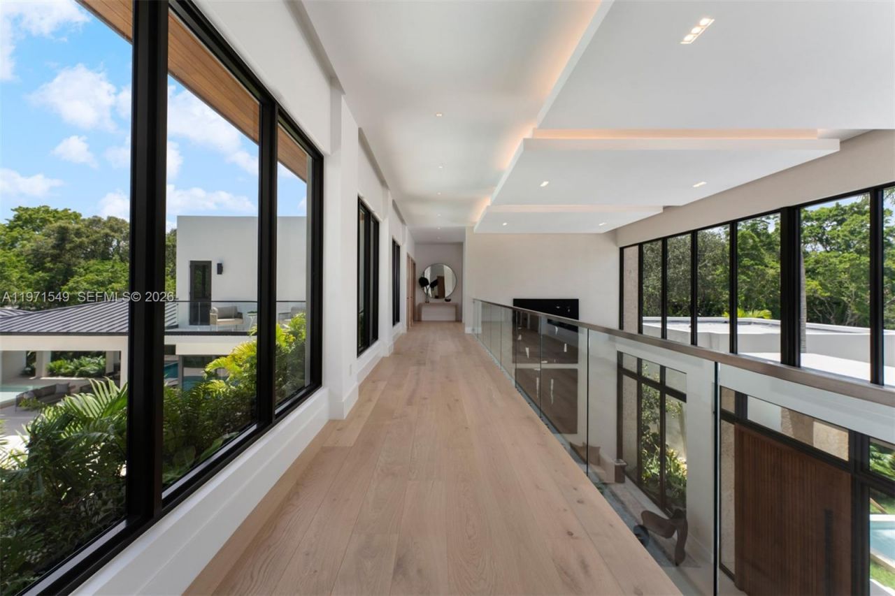 6730 SW 115th St, Pinecrest, FL 33156 Photo