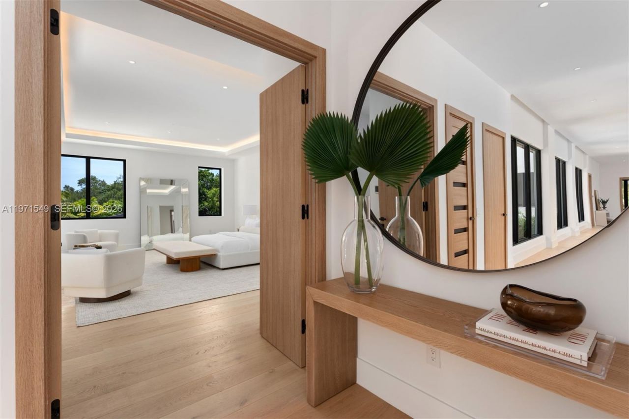 6730 SW 115th St, Pinecrest, FL 33156 Photo