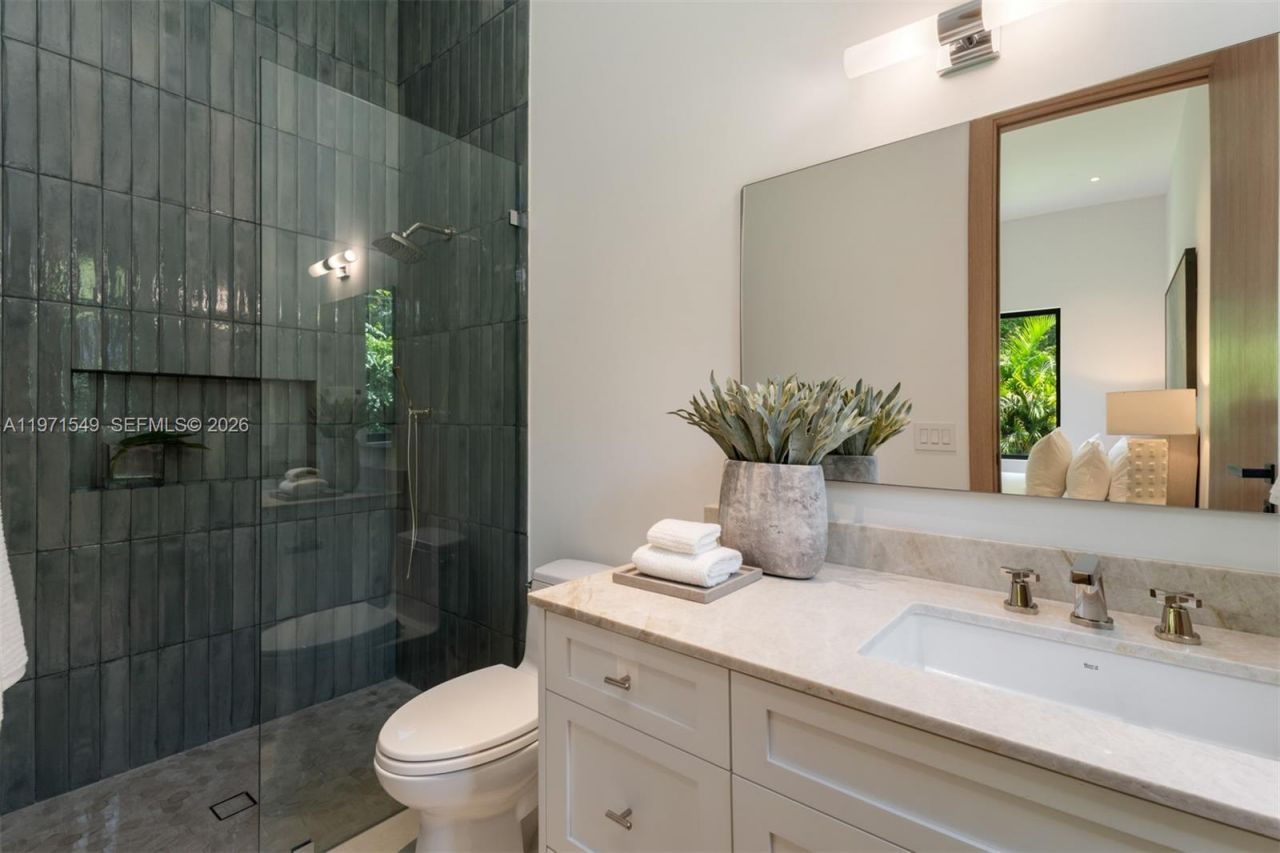 6730 SW 115th St, Pinecrest, FL 33156 Photo