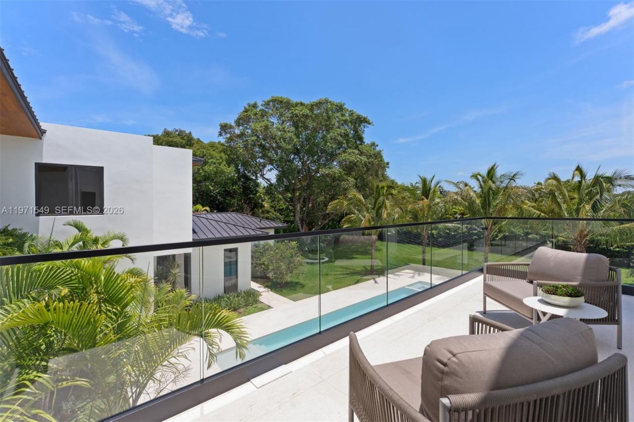 6730 SW 115th St, Pinecrest, FL 33156 Photo