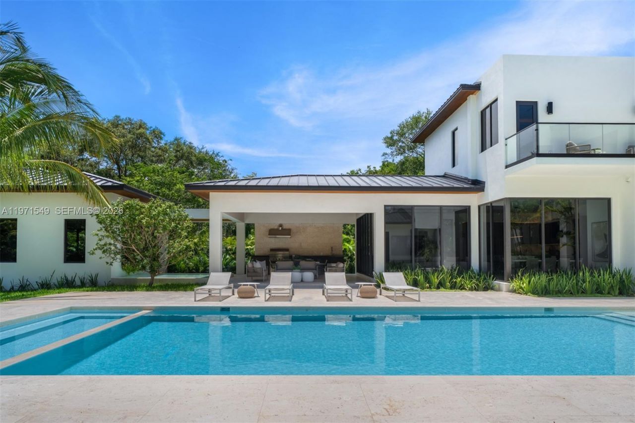 6730 SW 115th St, Pinecrest, FL 33156 Photo