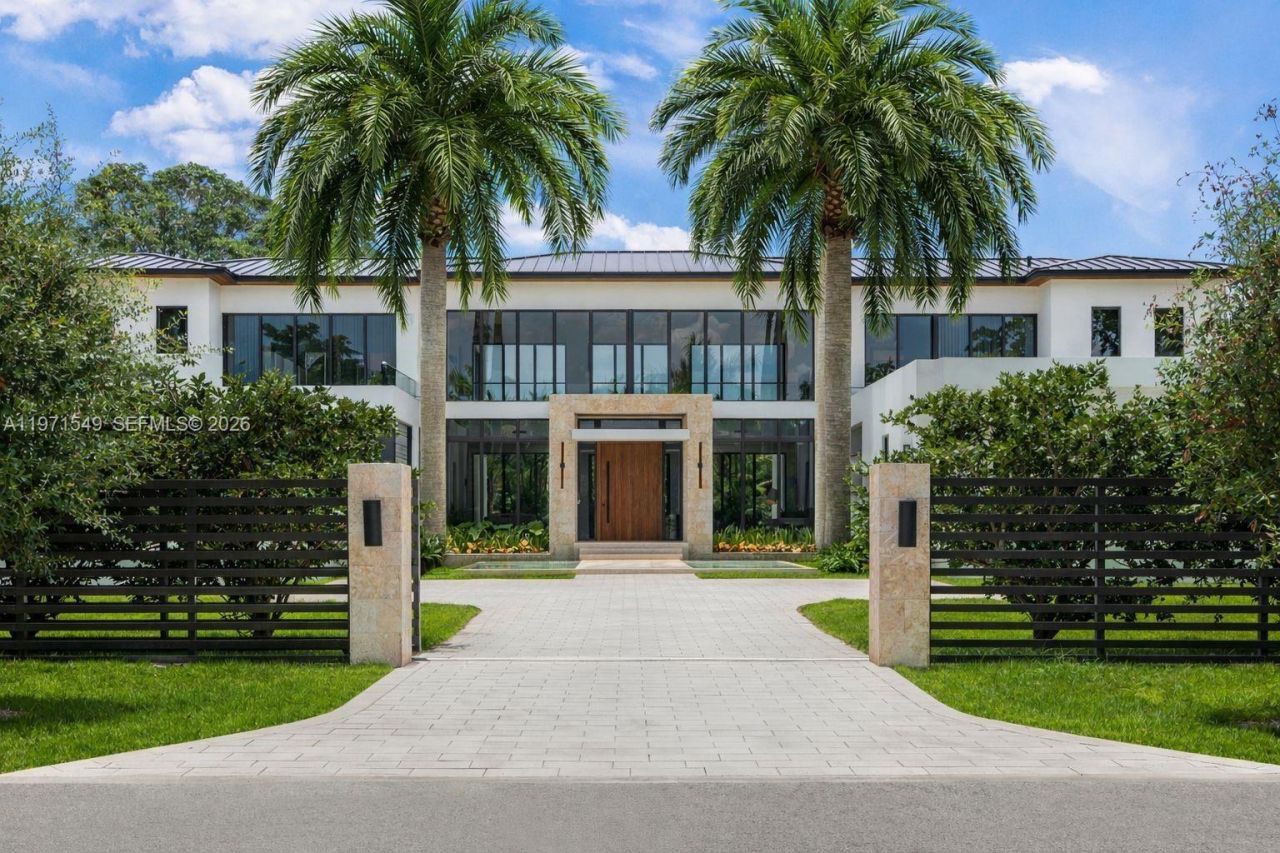 6730 SW 115th St, Pinecrest, FL 33156 Photo