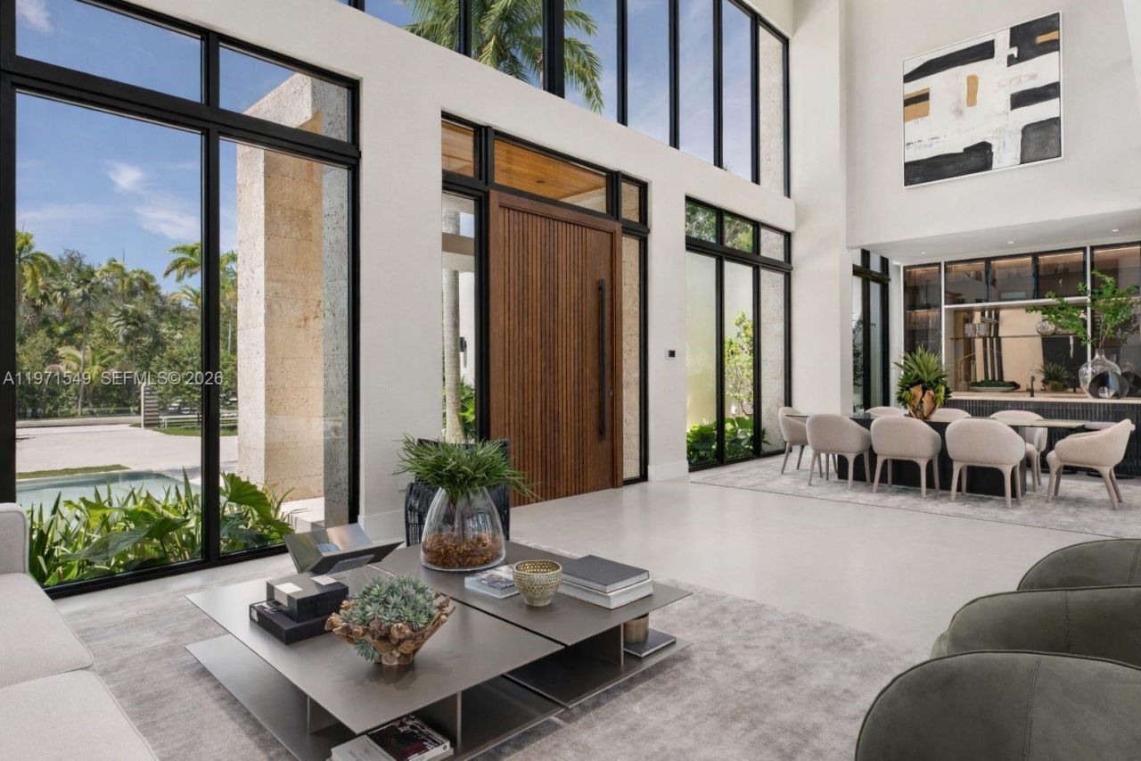 6730 SW 115th St, Pinecrest, FL 33156 Photo