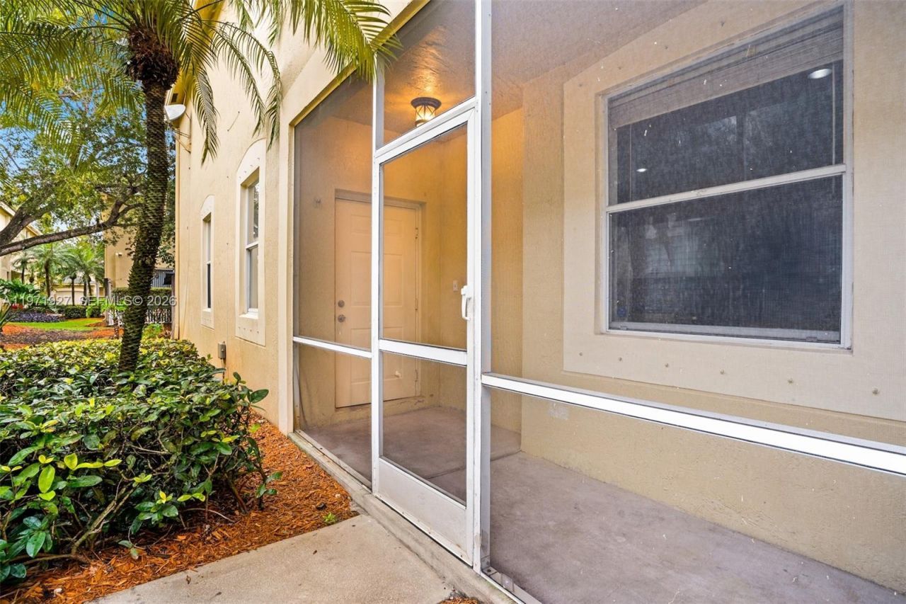 2167 Hacienda Ter, Unit 2167, Weston, FL 33327 Photo