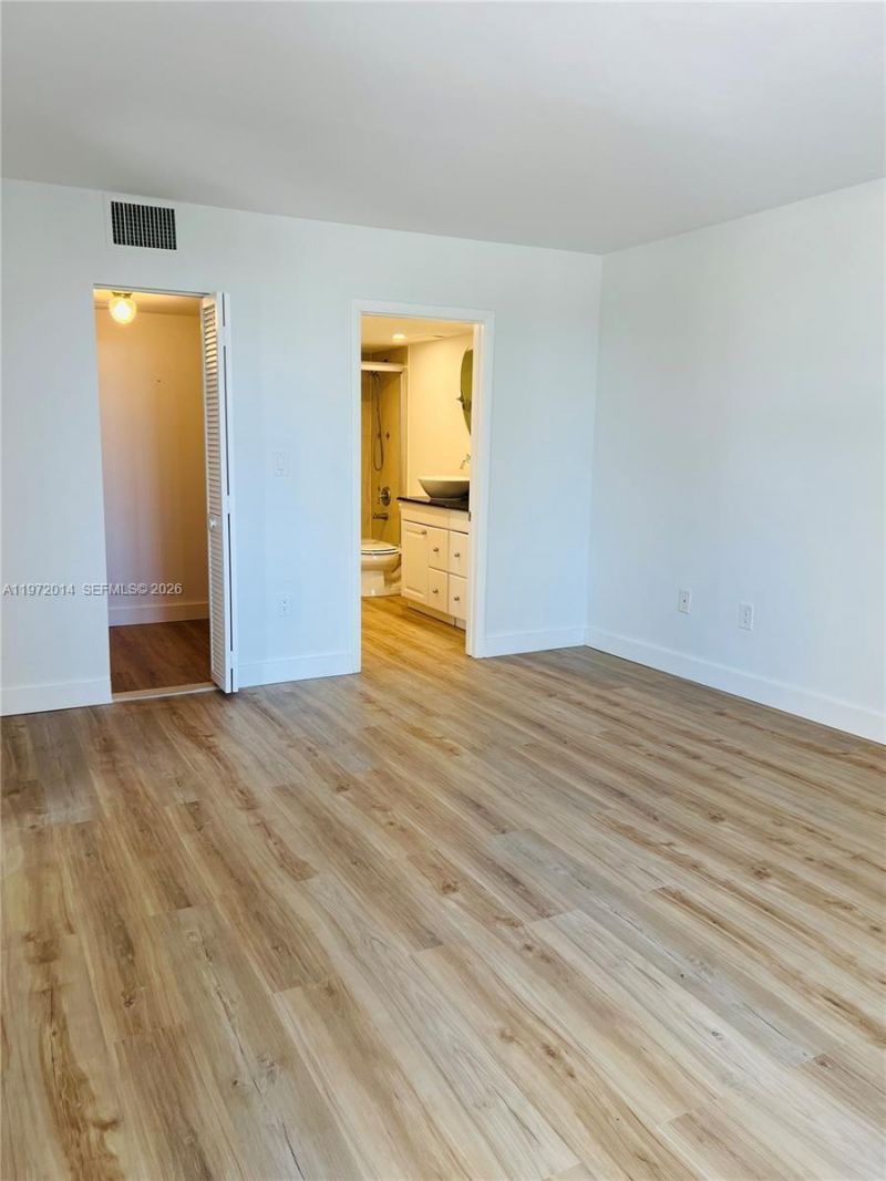 2333 Brickell Ave, Unit 308, Miami, FL 33129 Photo