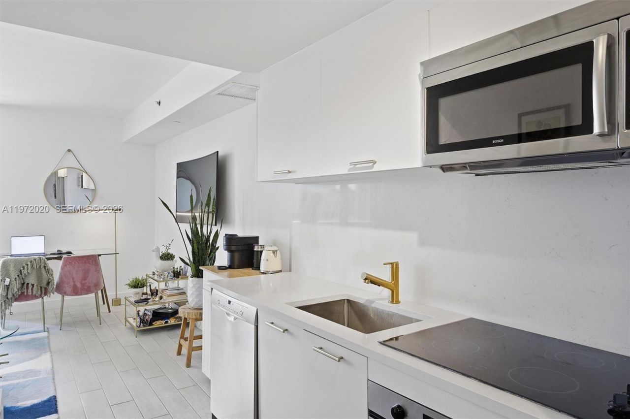 50 Biscayne Blvd, Unit 1909, Miami, FL 33132 Photo