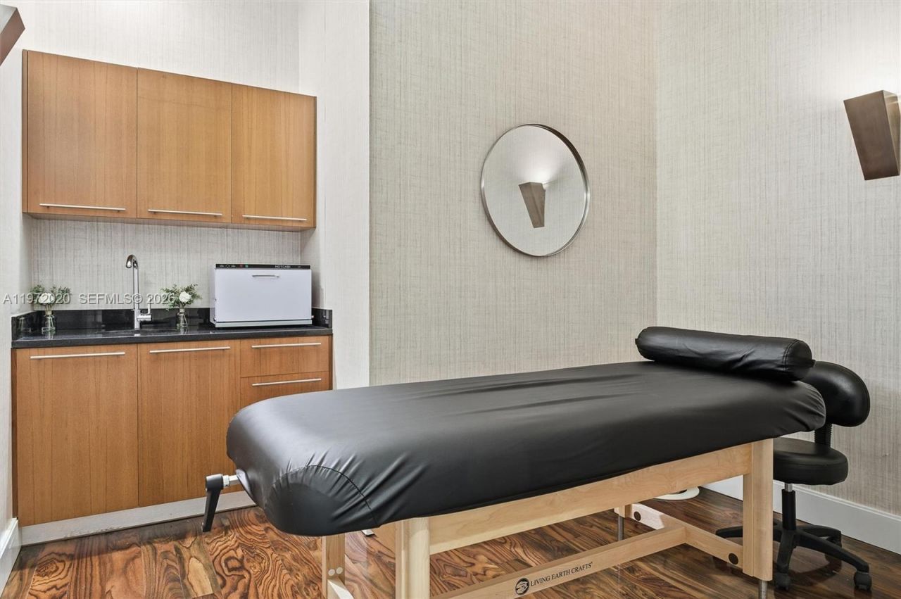 50 Biscayne Blvd, Unit 1909, Miami, FL 33132 Photo