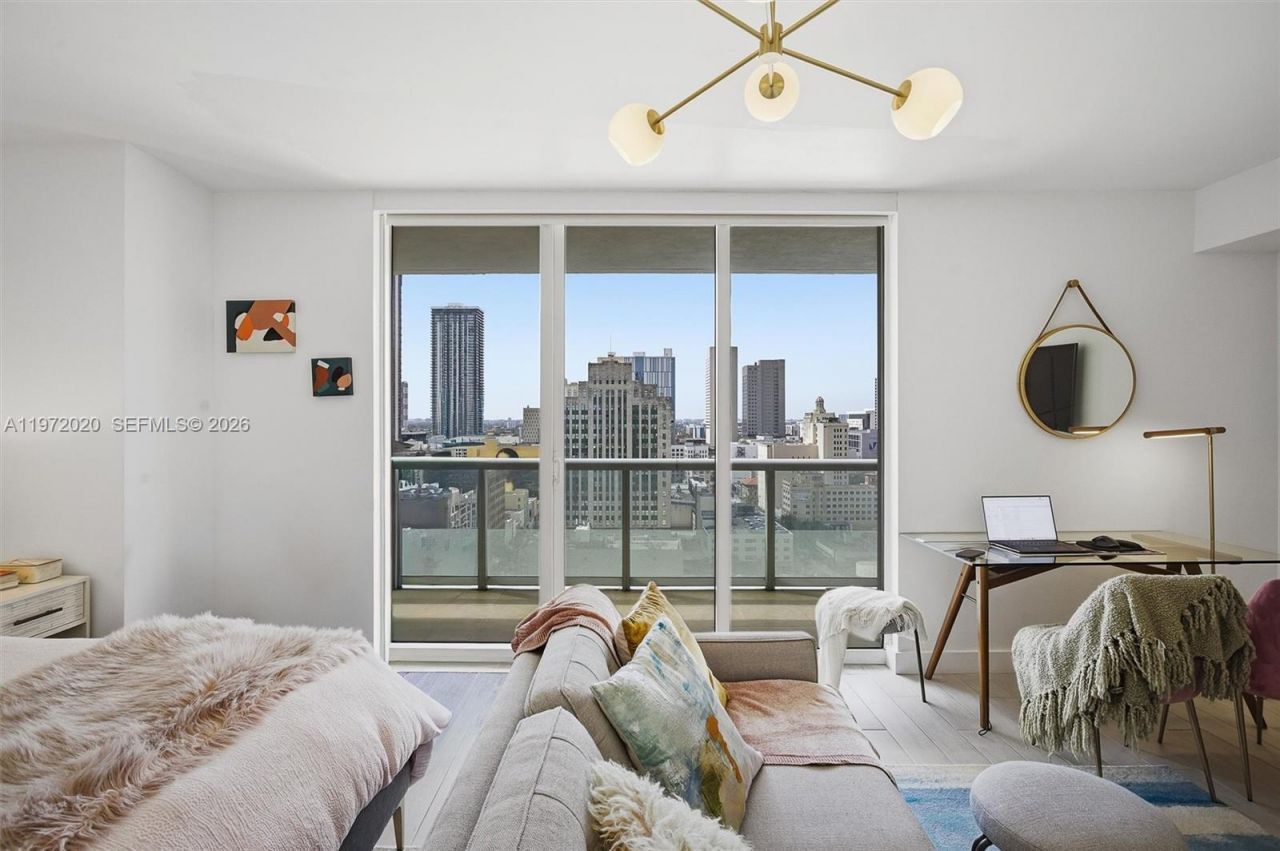 50 Biscayne Blvd, Unit 1909, Miami, FL 33132 Photo