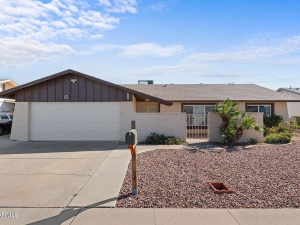 13825 N 52ND Avenue, Glendale, AZ 85306