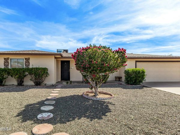 5345 E DALLAS Street, Mesa, AZ 85205