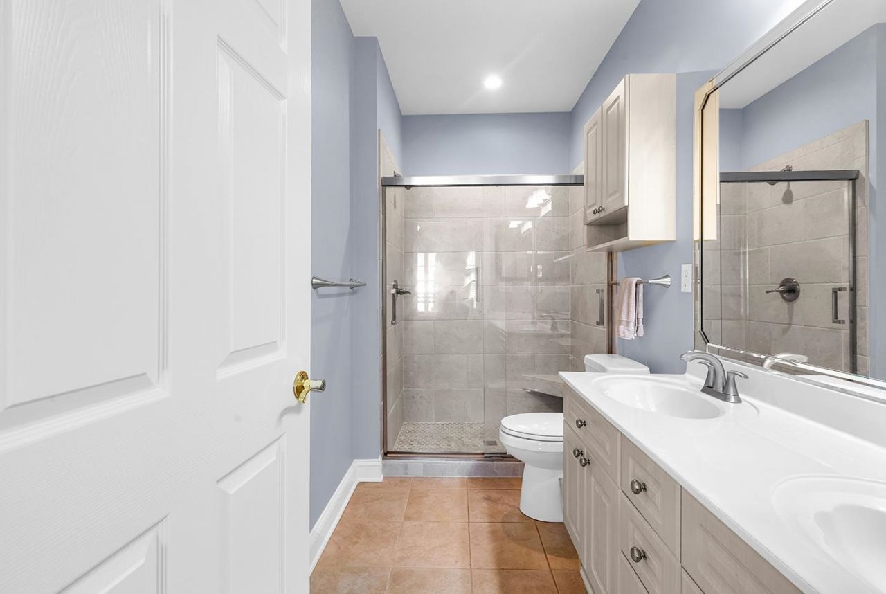 4827 Magnolia Lake Dr.  Photo 28