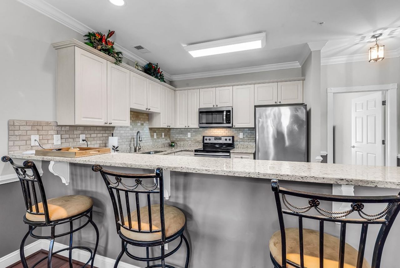 4827 Magnolia Lake Dr.  Photo 7