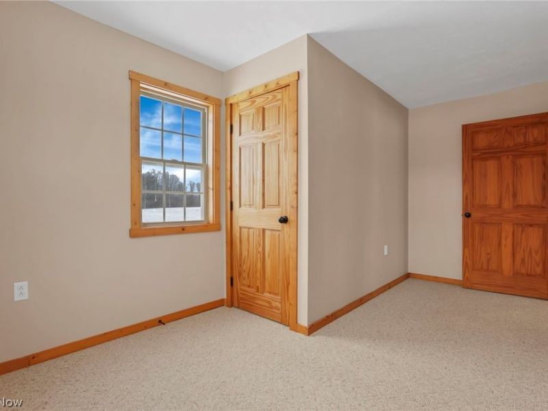 18010 Winterset Lane, Lore City, OH 43755 Photo 14