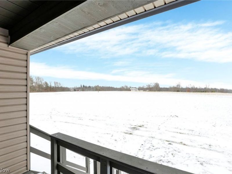 18010 Winterset Lane, Lore City, OH 43755 Photo 4