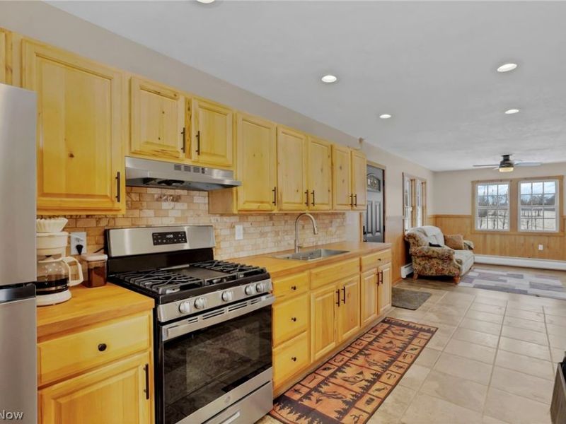 18010 Winterset Lane, Lore City, OH 43755 Photo 8