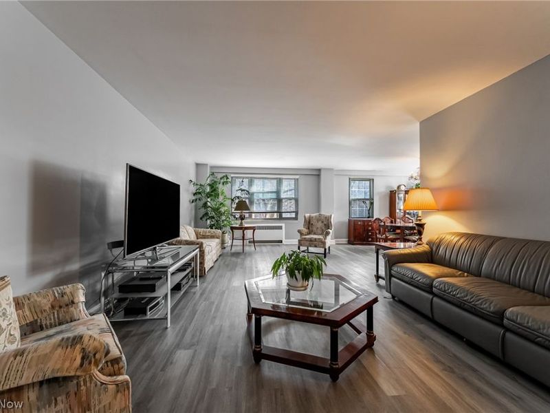 13800 Fairhill Road, Unit 306, Shaker Heights, OH 44120 Photo 17