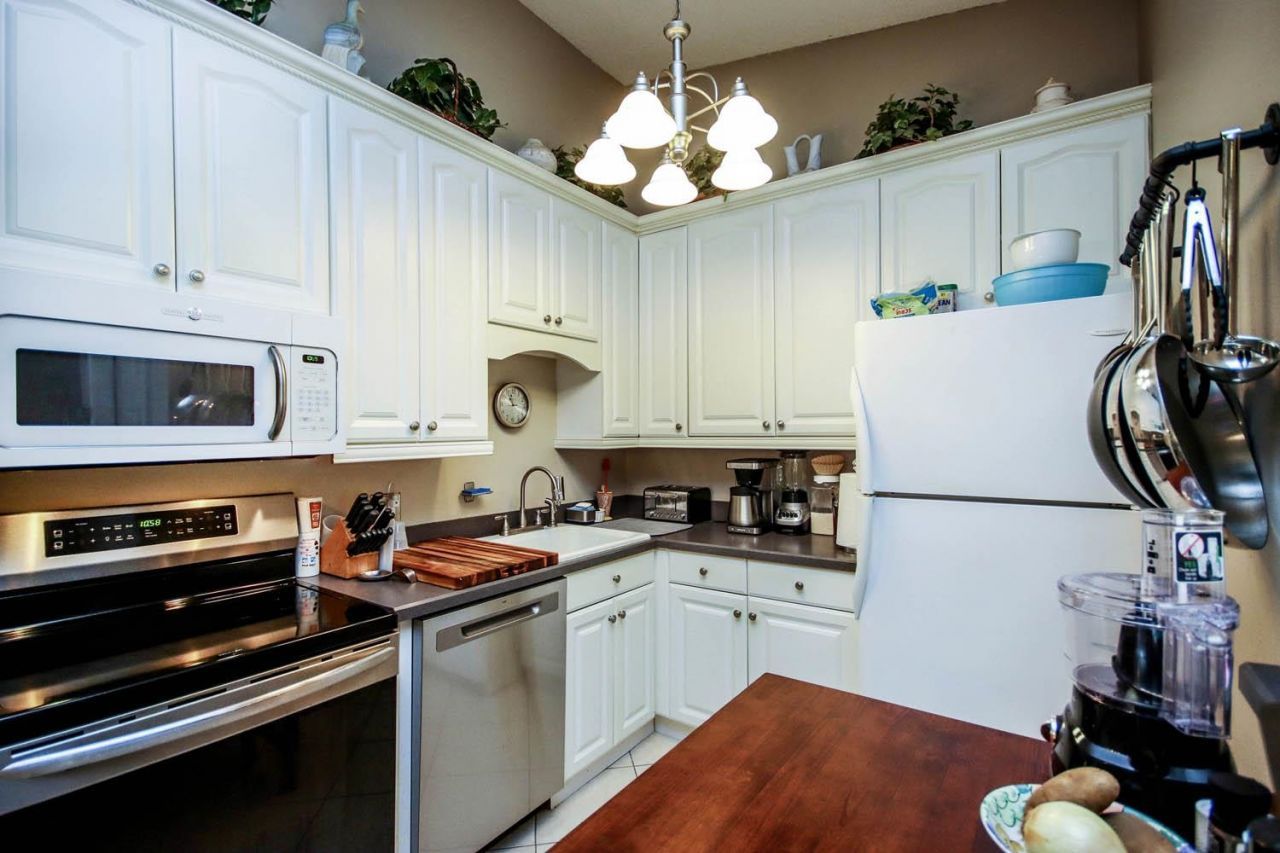 8121 South Woods Cir, Unit 5, Fort Myers, FL 33919 Photo