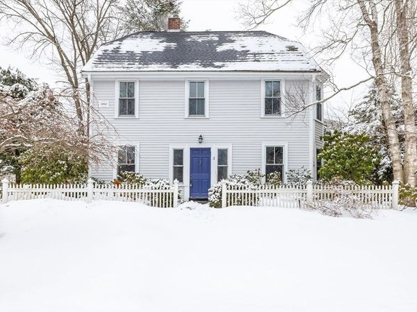 3 Midland Rd, Wellesley, MA 02482