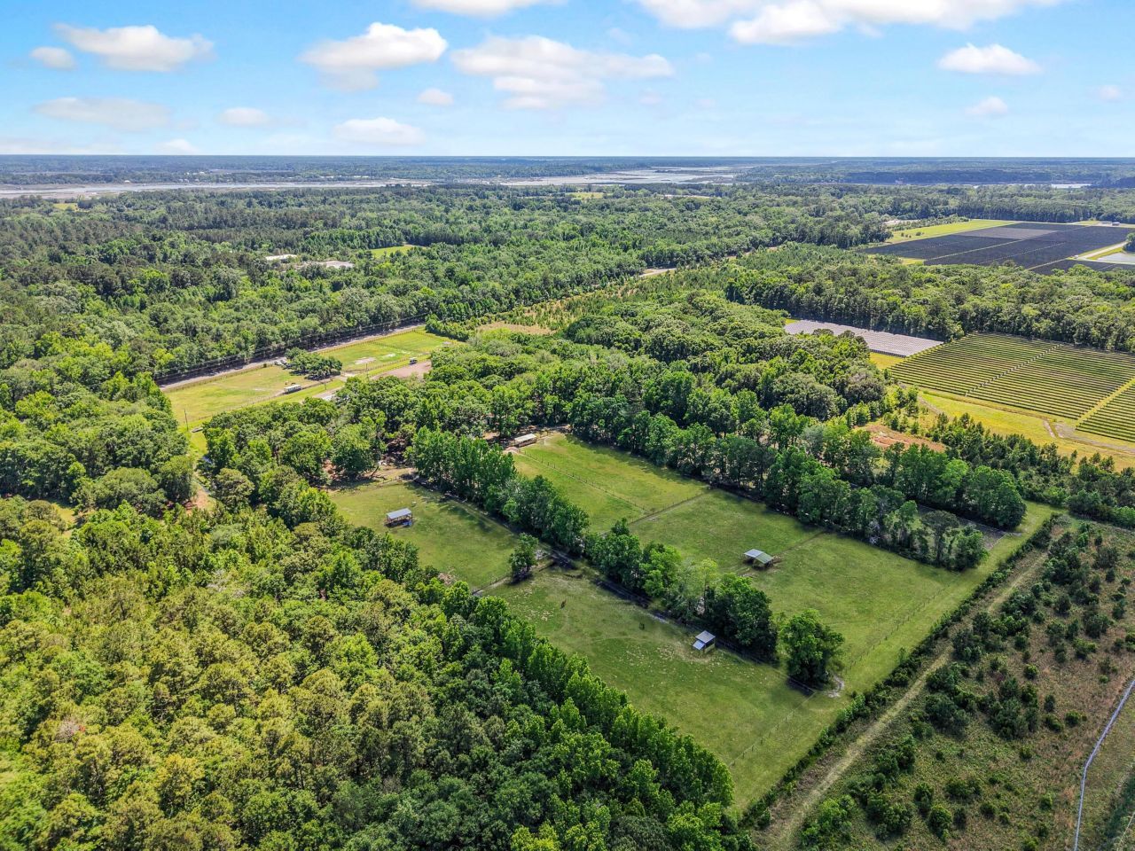 163 Keans Neck Road Photo 10