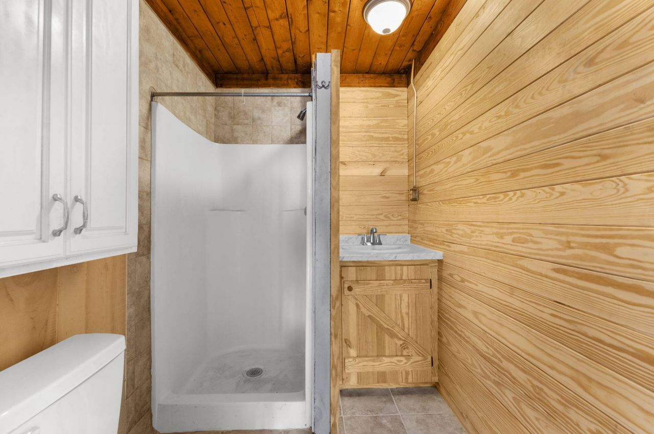 163 Keans Neck Road Photo 44