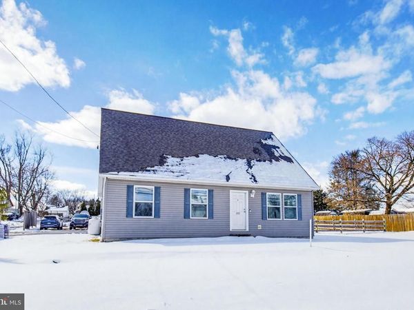 222 COCHRAN STREET, COCHRANVILLE, PA 19330