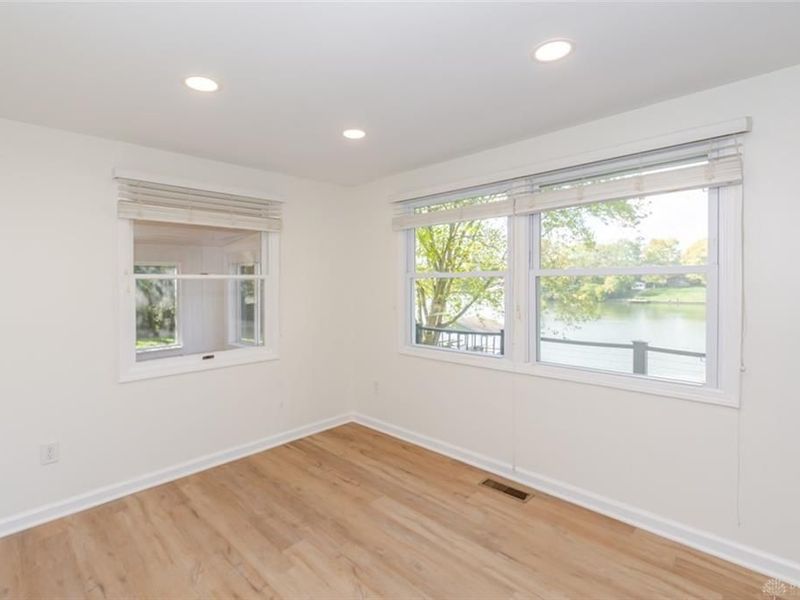 679 Lakengren Drive, Eaton, OH 45320 Photo 11