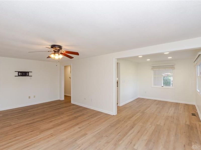 679 Lakengren Drive, Eaton, OH 45320 Photo 16