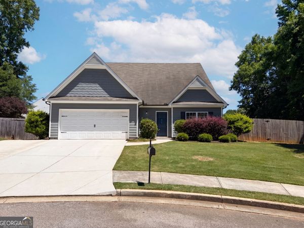 943 Liberty Bell Run, Hoschton, GA 30548