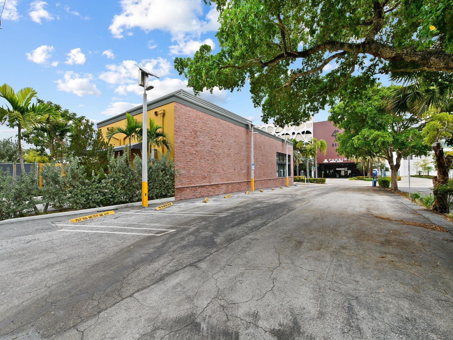50 SE 4th Avenue, Delray Beach, FL 33483 Photo