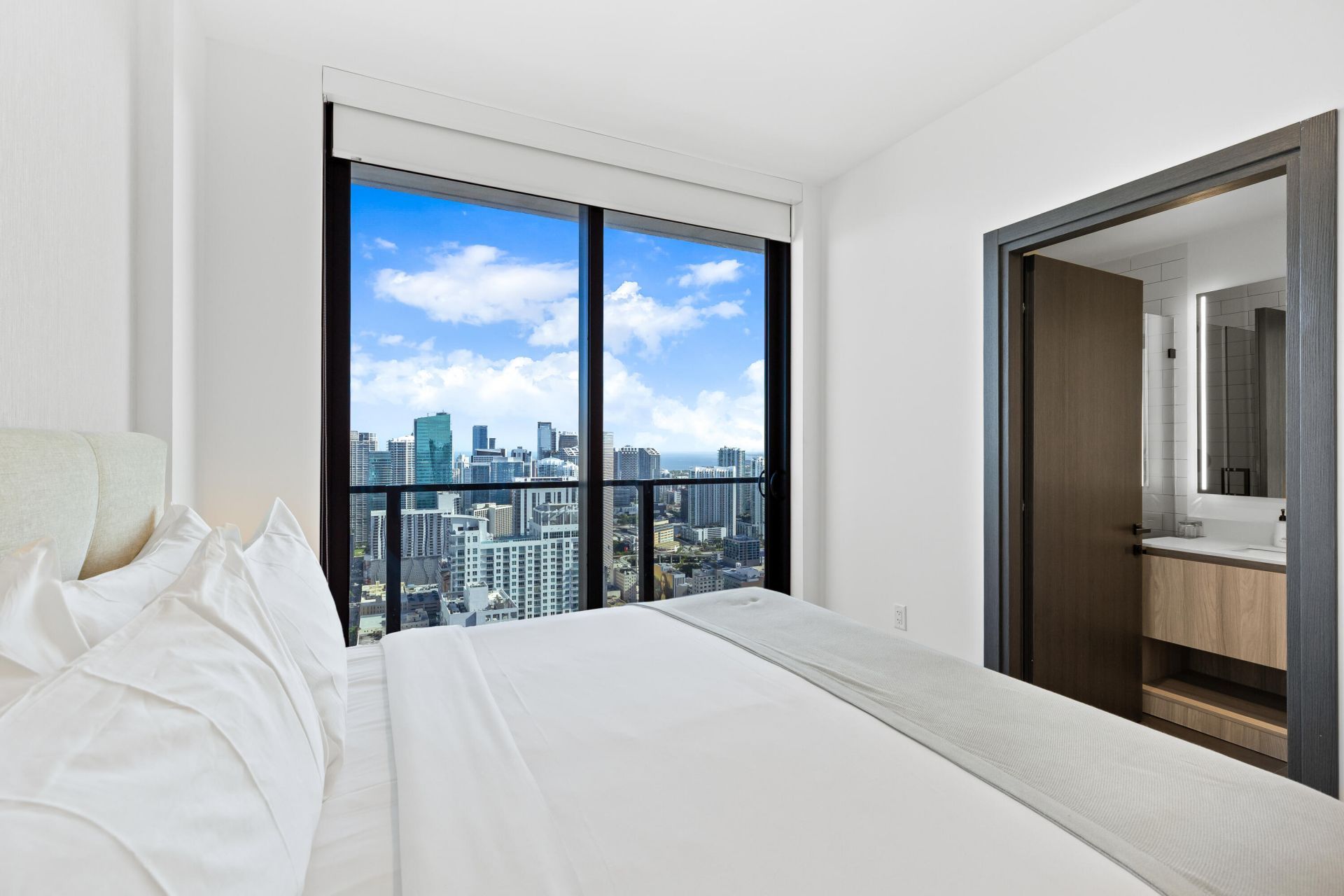 398 NE 5th Street, Unit 4618, Miami, FL 33132 Photo