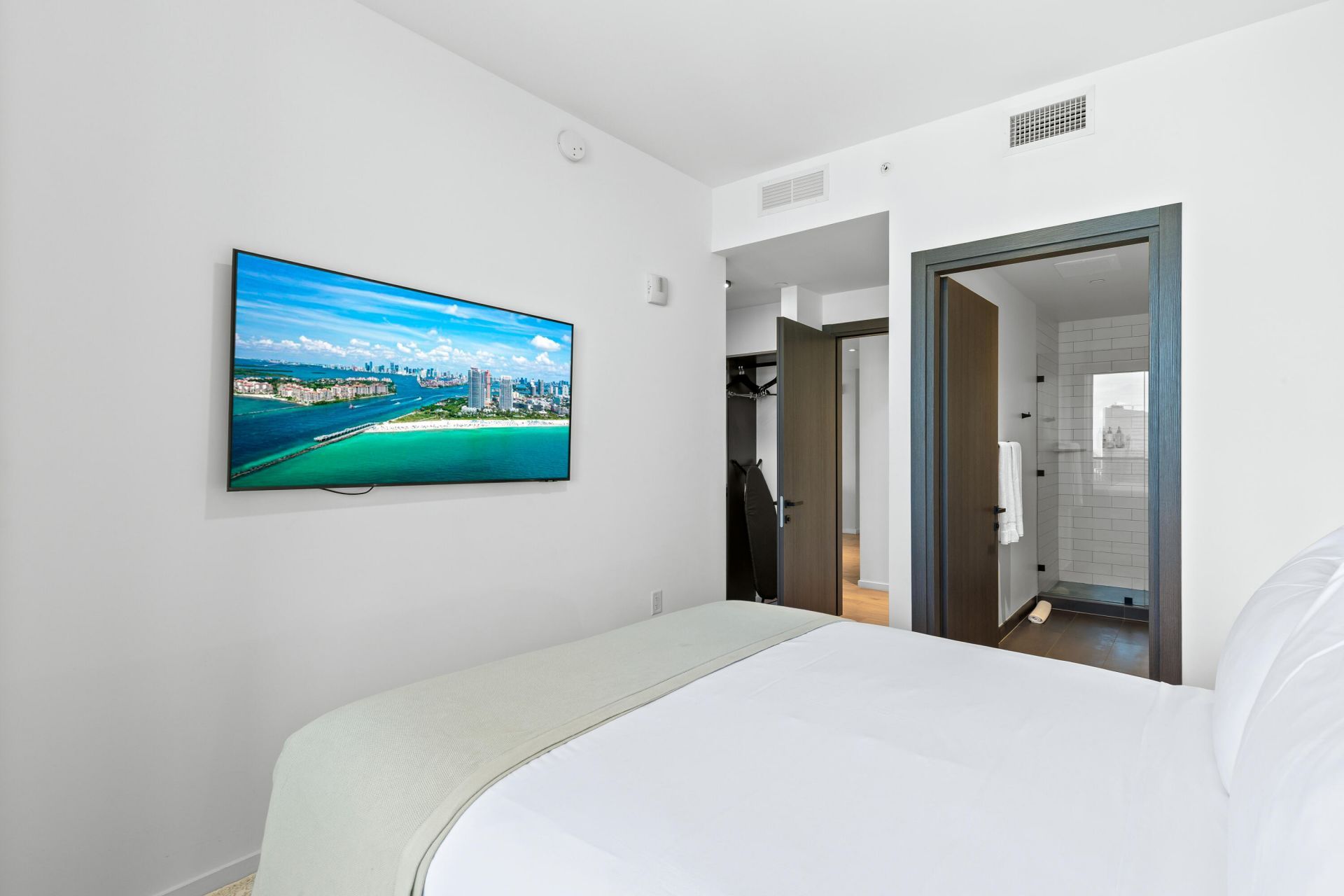 398 NE 5th Street, Unit 4618, Miami, FL 33132 Photo