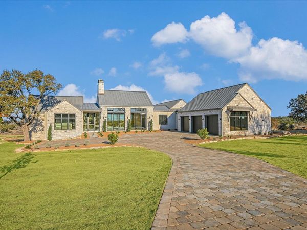 136 Nightshade, Horseshoe Bay, TX 78657