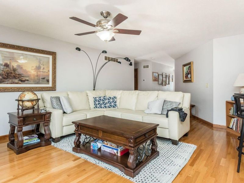 66 Valley Court, Howard, OH 43028 Photo 4