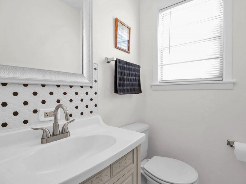 1121 Afton Road, Columbus, OH 43221 Photo 11