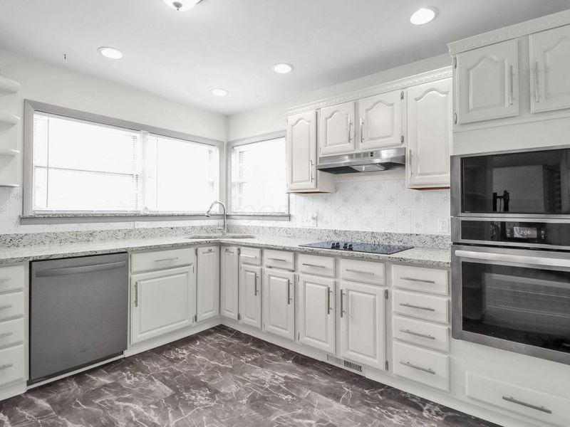 1121 Afton Road, Columbus, OH 43221 Photo 17