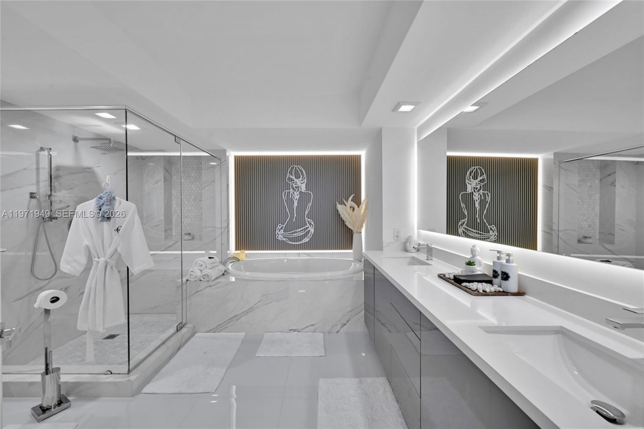 1800 S Ocean Dr , Unit 803, Hallandale Beach, FL 33009 Photo