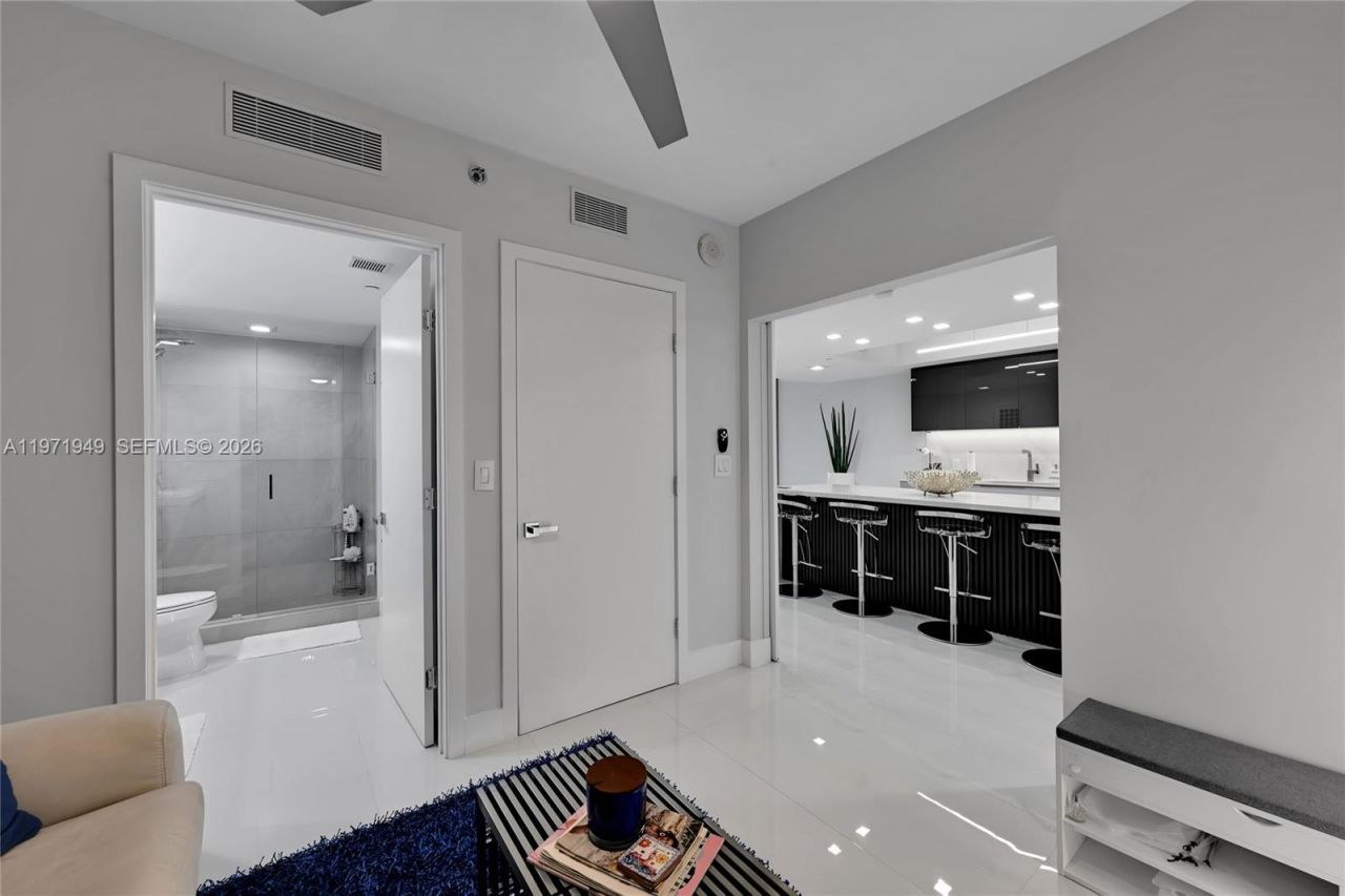 1800 S Ocean Dr , Unit 803, Hallandale Beach, FL 33009 Photo