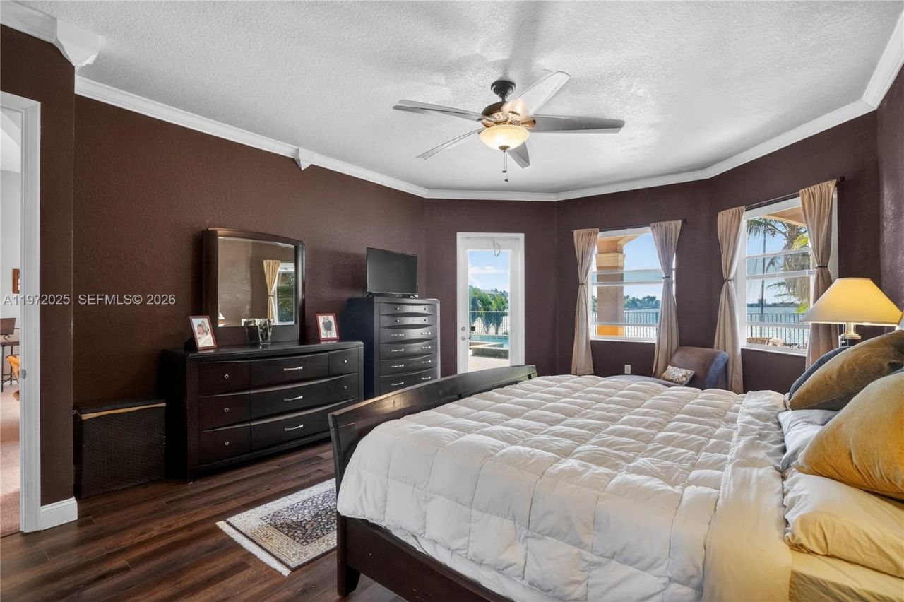 2324 SW 185th Ave, Miramar, FL 33029 Photo