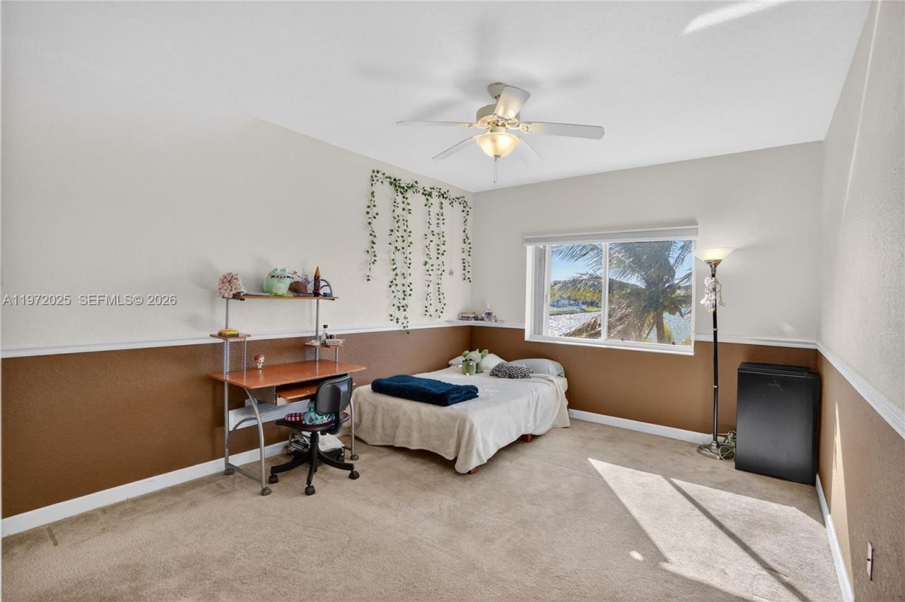 2324 SW 185th Ave, Miramar, FL 33029 Photo