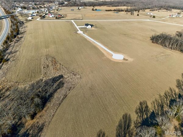 110 Cheatham Farm Lane , Troy, MO 63379