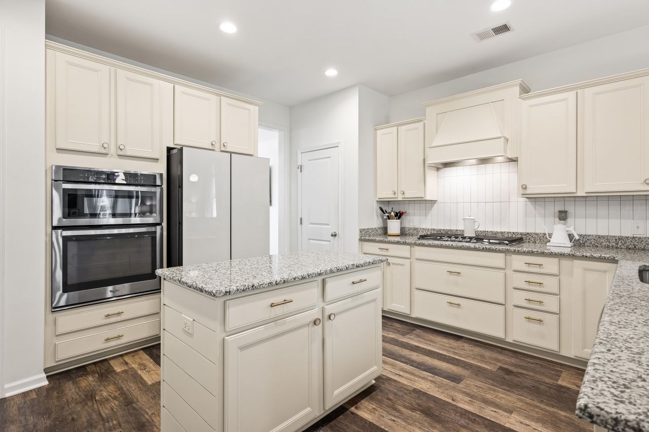 4291 William E Murray Boulevard Photo 5