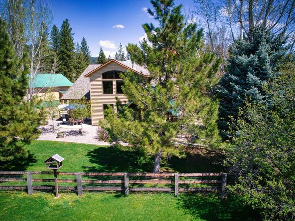 15 Skyline Lane, Garden Valley, ID 83622