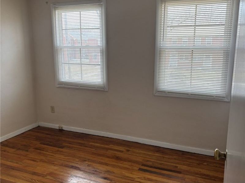 521 Kenwood Drive, Unit B-5, Euclid, OH 44123 Photo 11