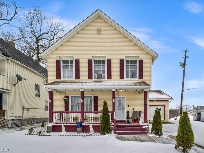 12500 Woodside Avenue, Cleveland, OH 44108 Photo 2