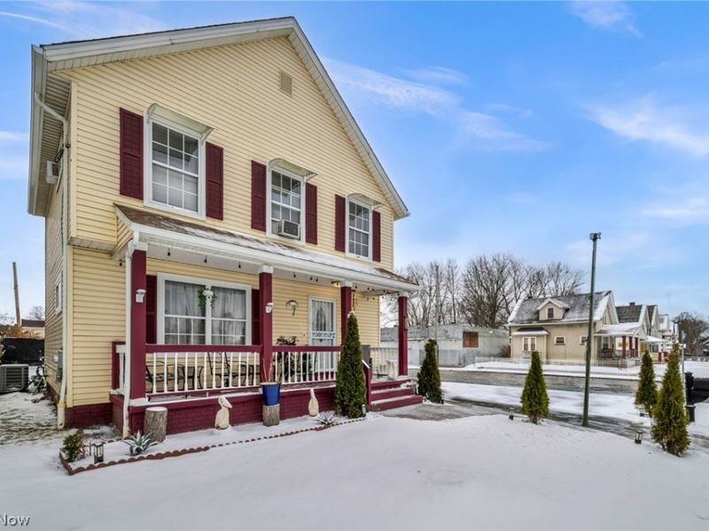 12500 Woodside Avenue, Cleveland, OH 44108 Photo 4