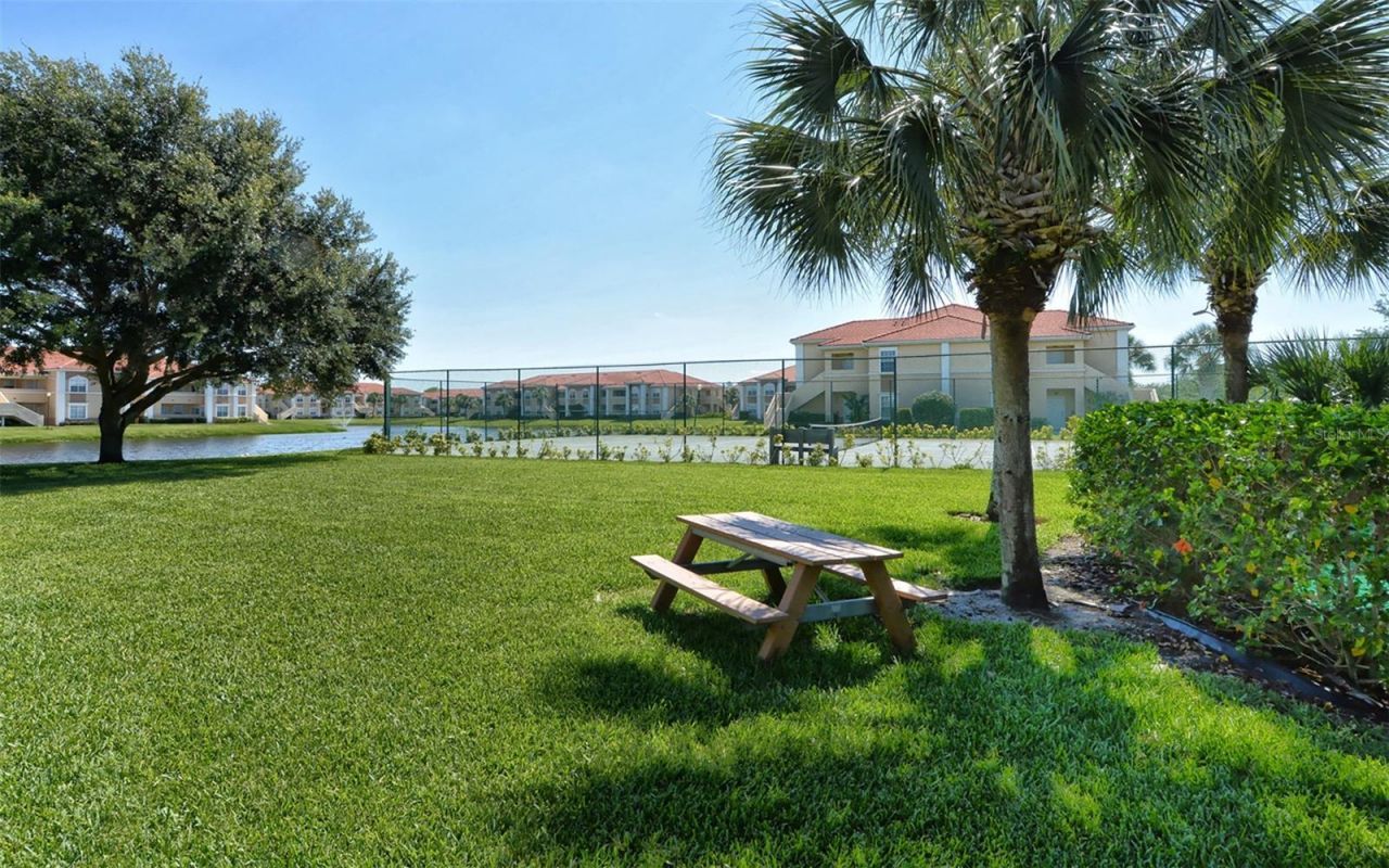 3005 Chianti Court , Unit 101, Sarasota, FL 34237 Photo