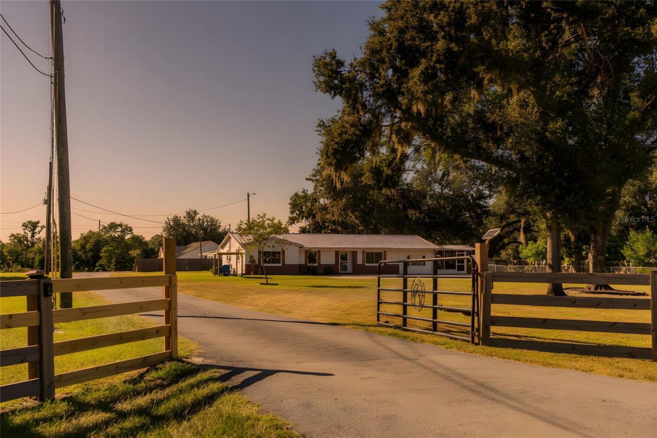 2180 Willow Oak Road , Mulberry, FL 33860 Photo