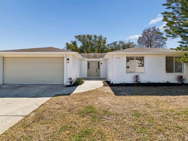 6220 KELLER DRIVE , PORT RICHEY, FL 34668