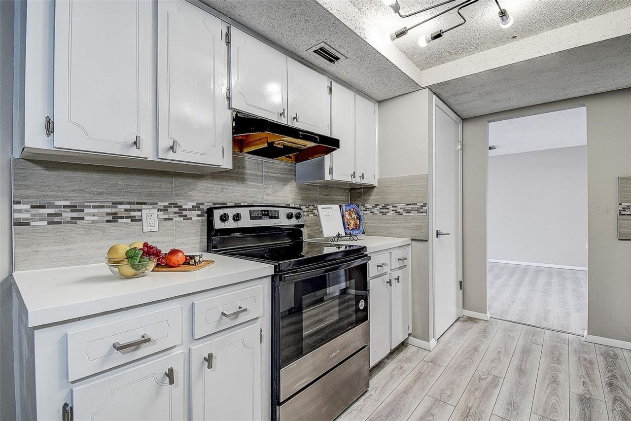 9805 Scenic Drive , Port Richey, FL 34668 Photo