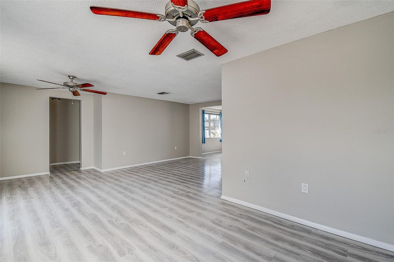 9805 Scenic Drive , Port Richey, FL 34668 Photo